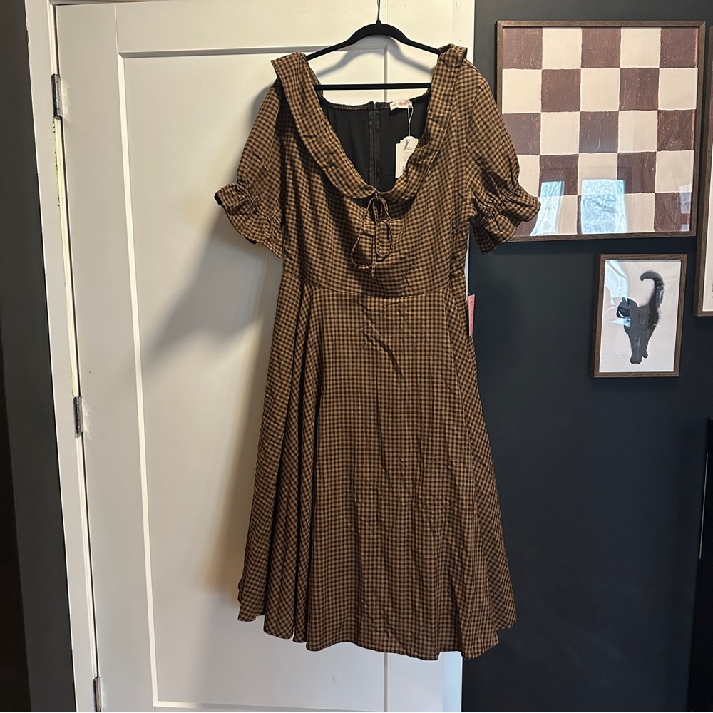 20W dress Ivy city co
